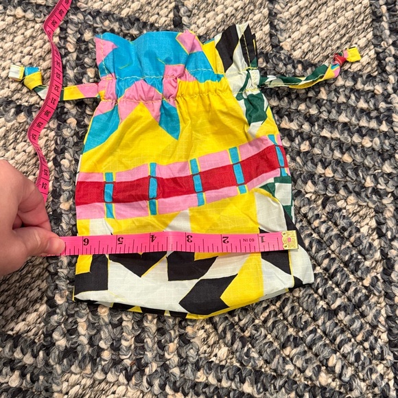 BAGGU Drawstring Colorful Geometric Print Bag - Picture 4 of 5